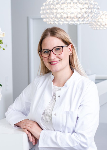 Dr. R. Eileen Whited - Ärztin für Ästhetische Medizin in Düsseldorf