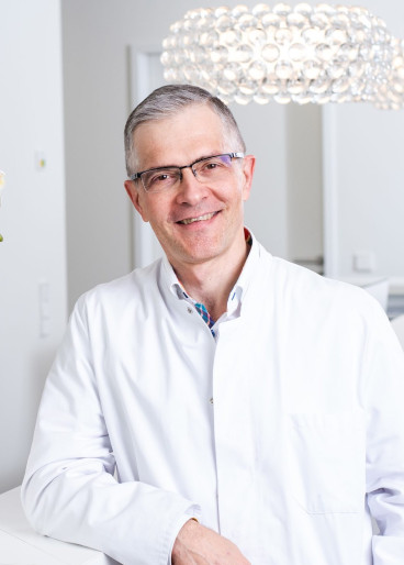 Dr. Roman Lisovets - Facharzt für Plastische und Ästhetische Chirurgie